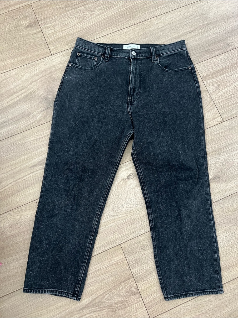 Abercrombie & Fitch The Ankle Straight Ultra High Rise